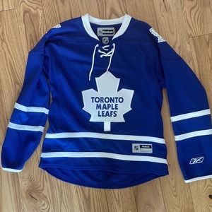 Women’s Large Toronto Maple Leafs Jersey